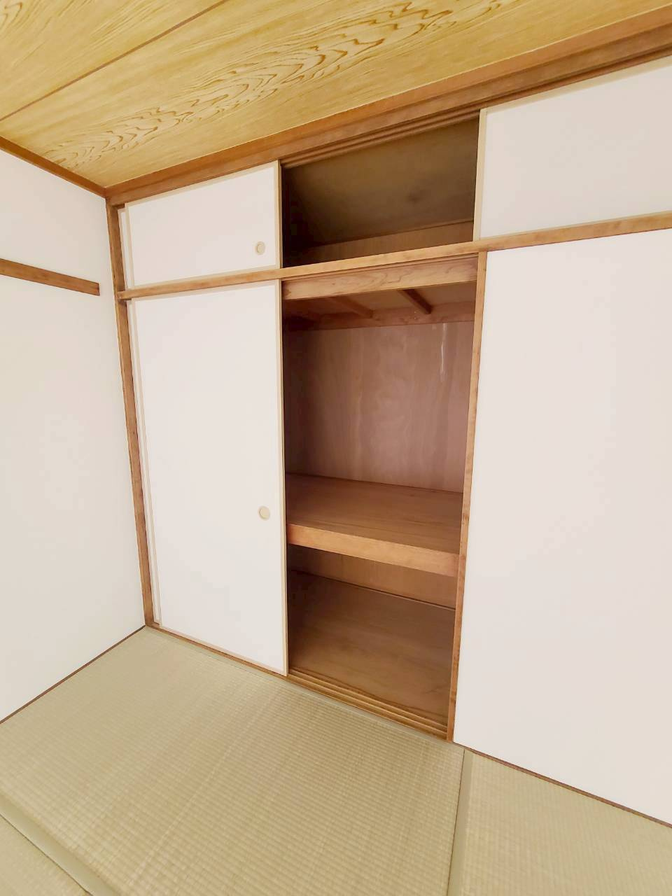 UR武庫川 12号棟の収納