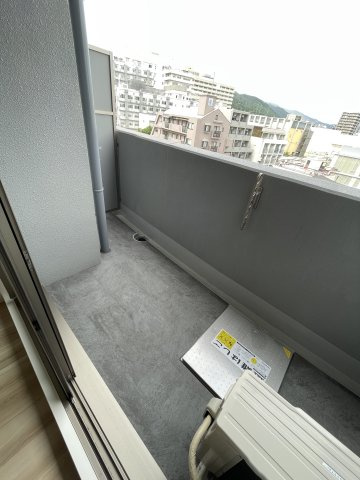 セレニテ神戸ミラクノールのバルコニー