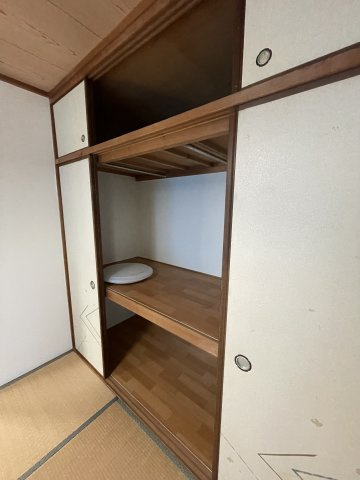 トマダハイツの収納