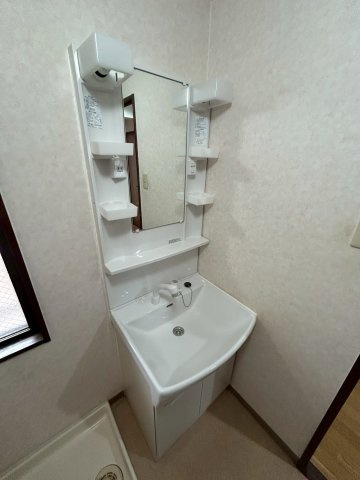 サクシード甲子園の洗面所