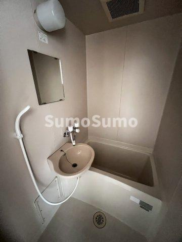 パインテール御影の浴室