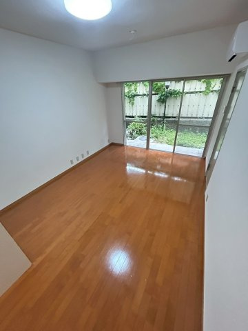日生住吉コープの内装