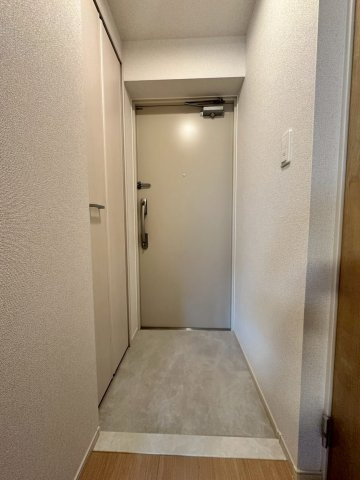 ブリオ安満　Ａ棟の玄関
