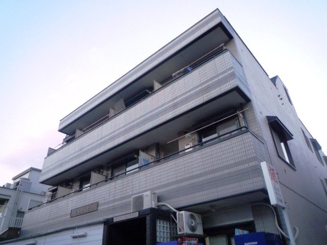 メゾンプレアデスの外観