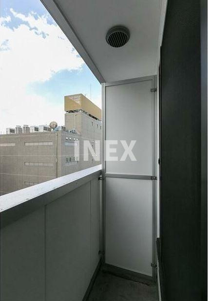 横浜市南区吉野町３丁目の賃貸マンションのバルコニー