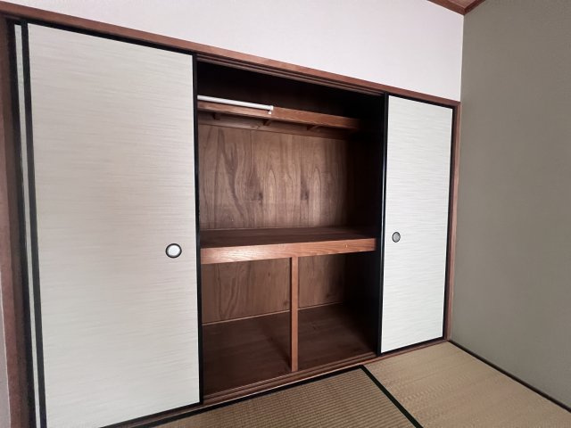 西明石グランドハイツの収納