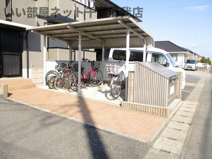 グランパルクのその他共用部分|駐輪場