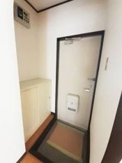 ゆったりとした玄関です