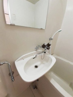 忙しい朝には欠かせない洗面所です