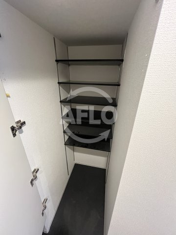 セレニテ九条リアンの収納|セレニテ九条リアン　シューズインクローゼット