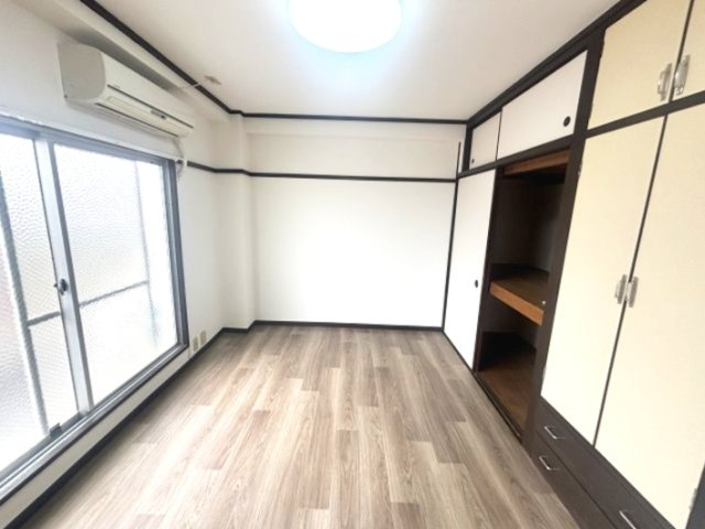 みやマンションの居間・リビング