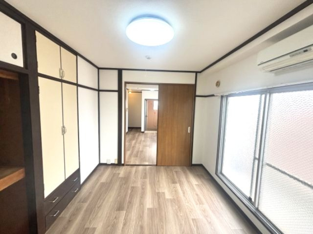 みやマンションの居間・リビング