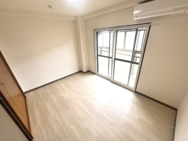 みやマンションの居間・リビング