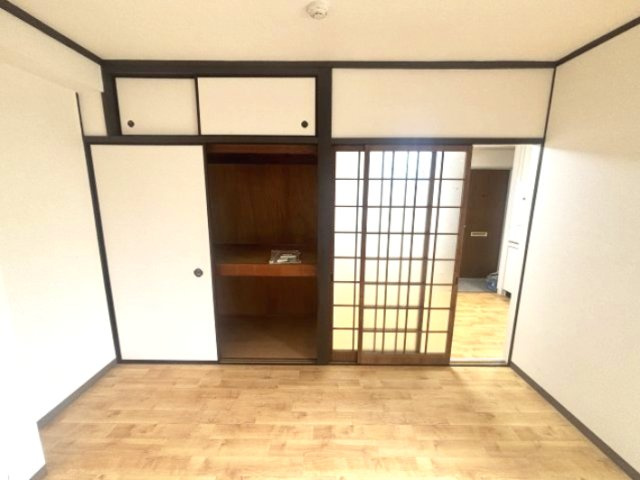 みやマンションの居間・リビング