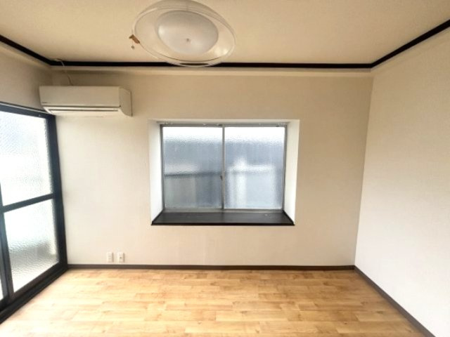 みやマンションの居間・リビング