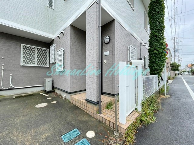 藤沢市辻堂東海岸２丁目のテラスのエントランス
