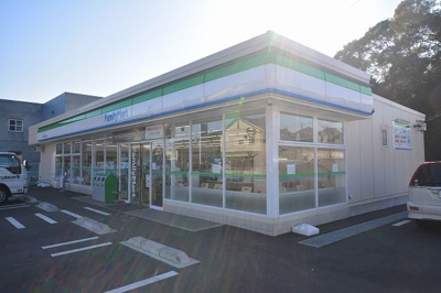 【周辺】 | カレント上吉田ⅠＡ | ファミマ小倉中吉田６丁目店まで1000m