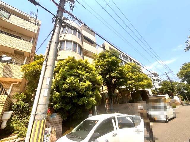 エルム御影の外観