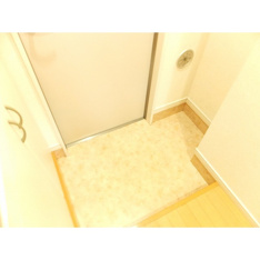 毎日通る玄関はこちらです