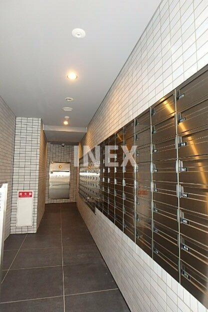 横浜市中区吉田町の賃貸マンションのその他共用部分|集合郵便受け