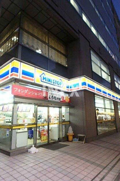 横浜市中区吉田町の賃貸マンションの周辺|ミニストップ