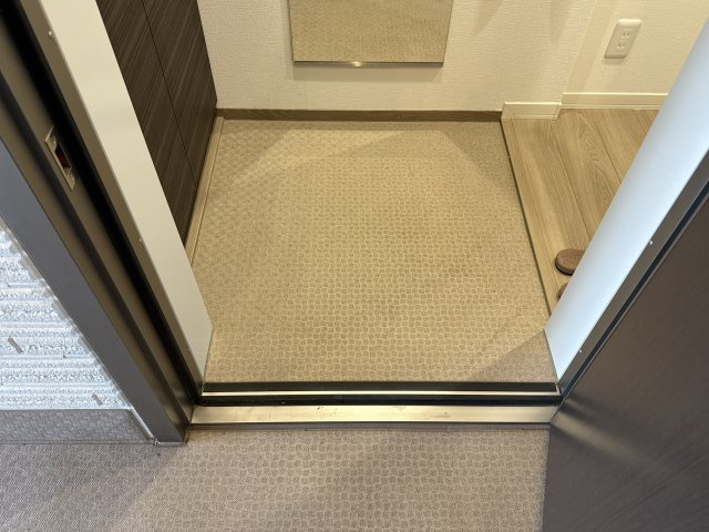 シャーメゾン　姫路Wの玄関