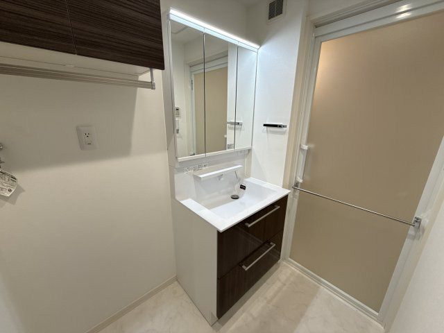 シャーメゾン　姫路Wの洗面所