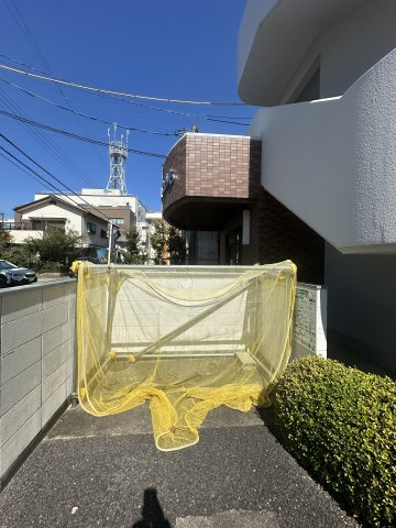 シティハイムころもの駐車場