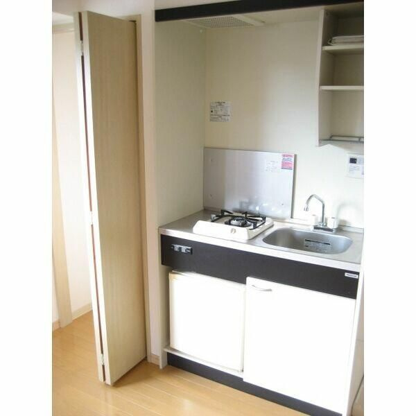 横須賀市汐入町２丁目の賃貸マンションのキッチン
