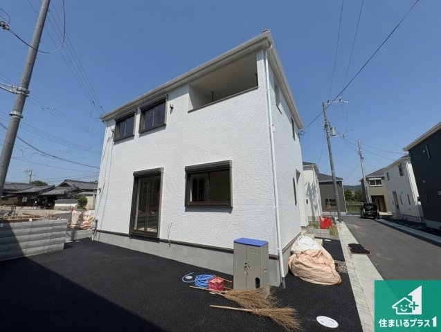 ■枚方市釈尊寺町　第4期　新築一戸建ての外観|お客様に長く安心して住んでいだだける事にこだわった家づくり！住んでからのアフターサービスにもしっかりと取り組んでいます！