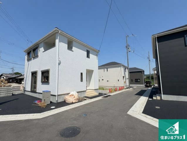 ■枚方市釈尊寺町　第4期　新築一戸建ての前面道路含む現地写真|車通りの少ない前面道路！お子様がいらっしゃるご家族でも安心！