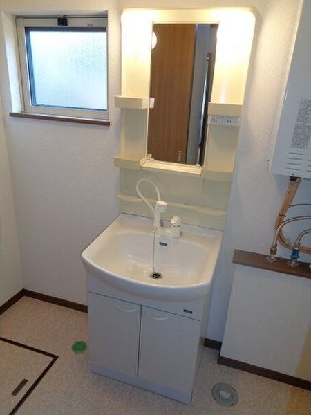 ステラBの洗面所