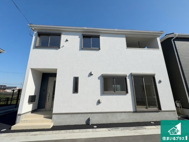 ■枚方市釈尊寺町　第4期　新築一戸建ての外観|お客様に長く安心して住んでいだだける事にこだわった家づくり！住んでからのアフターサービスにもしっかりと取り組んでいます！