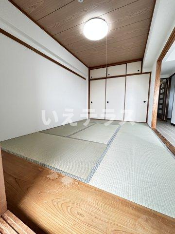 高取台ロイヤルマンションの和室