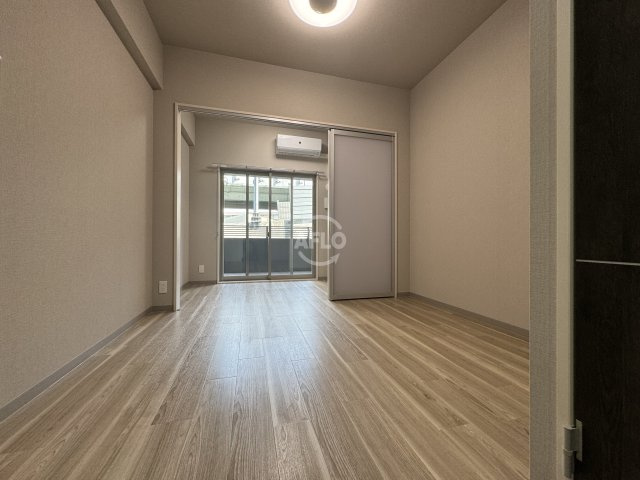 リヴェント難波サウスの居間・リビング|リヴェント難波サウス　洋室