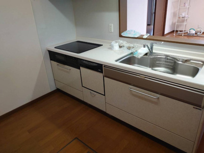【キッチン】 | 鳥取市湖山町北3丁目中古戸建て