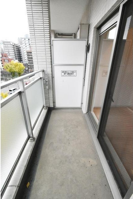 BRAVI南堀江のバルコニー
