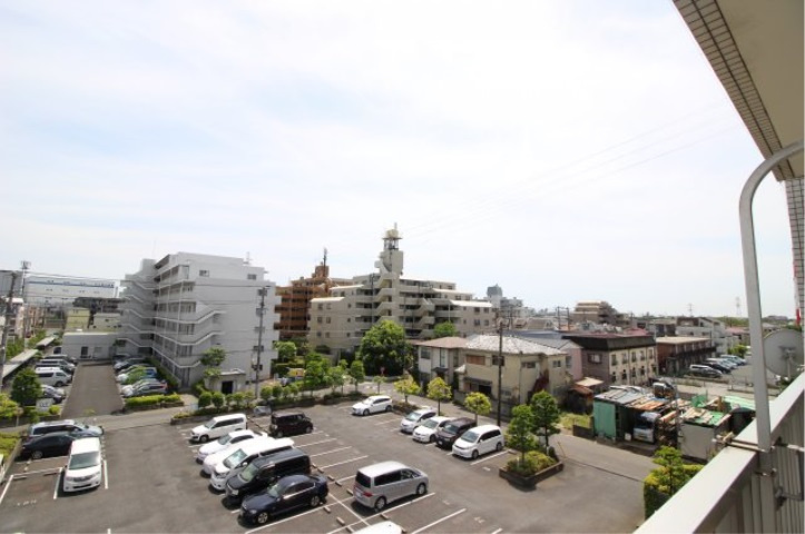 グロリオール里見弐番館の展望
