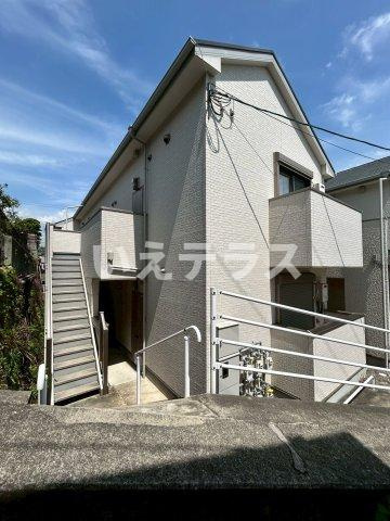 ルミエール西代B棟の外観