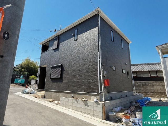 ■枚方市釈尊寺町　第4期　新築一戸建ての外観|現在建築中！落ち着いた街並みで新生活を始めることが出来そう！周辺の物件も併せてご紹介させて頂きます！