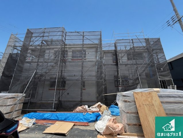■枚方市釈尊寺町　第4期　新築一戸建ての外観|現在の進捗状況です！順調に作業進行中、完成が待ち遠しいです！詳細の間取り等、お気軽にお問い合わせください！