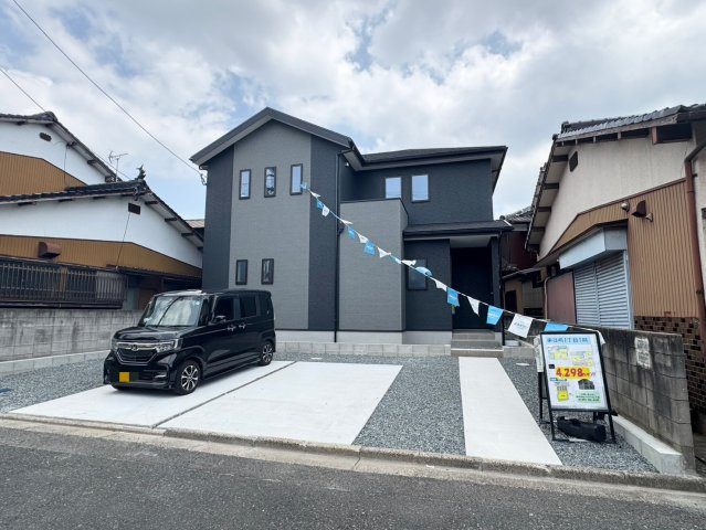 【前面道路含む現地写真】の画像
