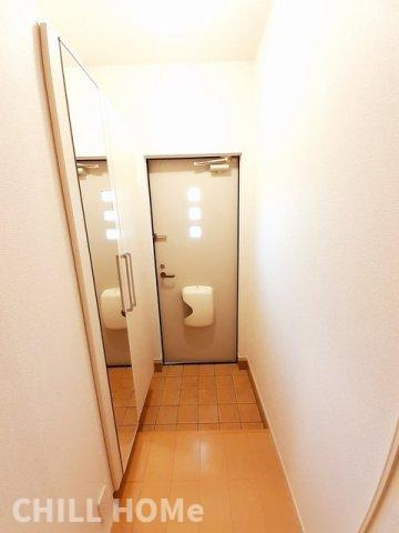 テ・ルサーマＢの玄関|当社、チルホームのHPもご覧ください(^^)/物件情報多数♪
