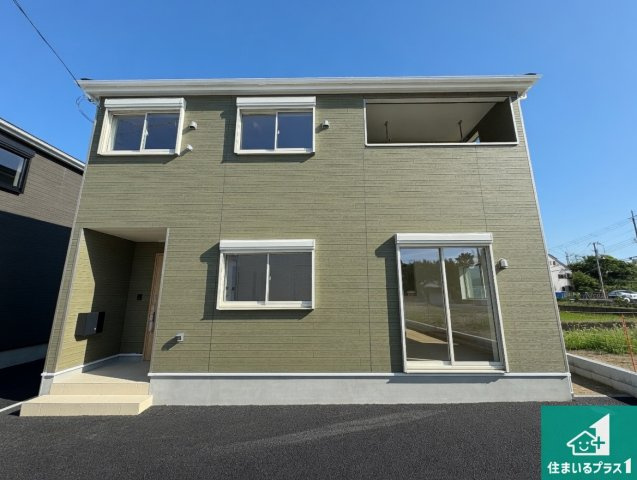 枚方市釈尊寺町　第4期　新築一戸建ての外観|お客様に長く安心して住んでいだだける事にこだわった家づくり！住んでからのアフターサービスにもしっかりと取り組んでいます！
