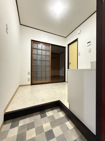 マンションいずみの玄関