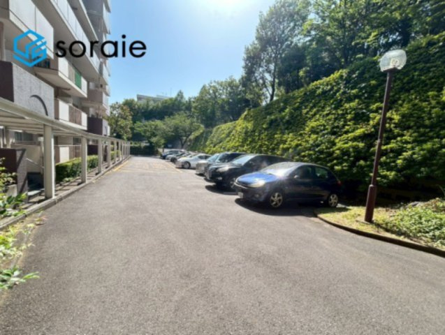 椿峰ニュータウン６２街区１号棟　中古マンション　8階の駐車場|2026/5/18撮影