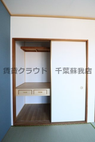 グリーンヒルズDの収納|こまごまとしたものを収納できそうですね