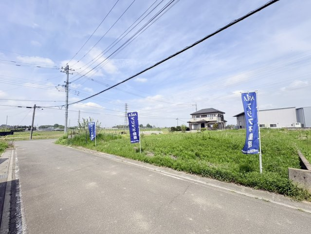 川越市平塚　建築条件なし売地　東武東上線『川越駅』バス19分　【上戸小学区】の前面道路含む現地写真