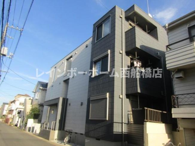 市川市塩焼１丁目のアパート