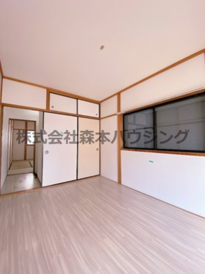 【洋室】 | 　門真市島頭1丁目戸建貸家 | 使い勝手のいい洋室です
3階